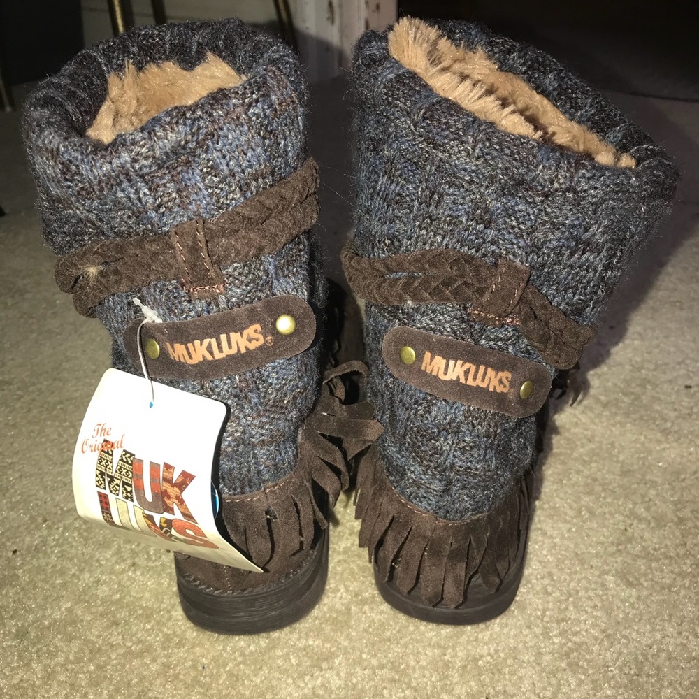 Muk luk boots